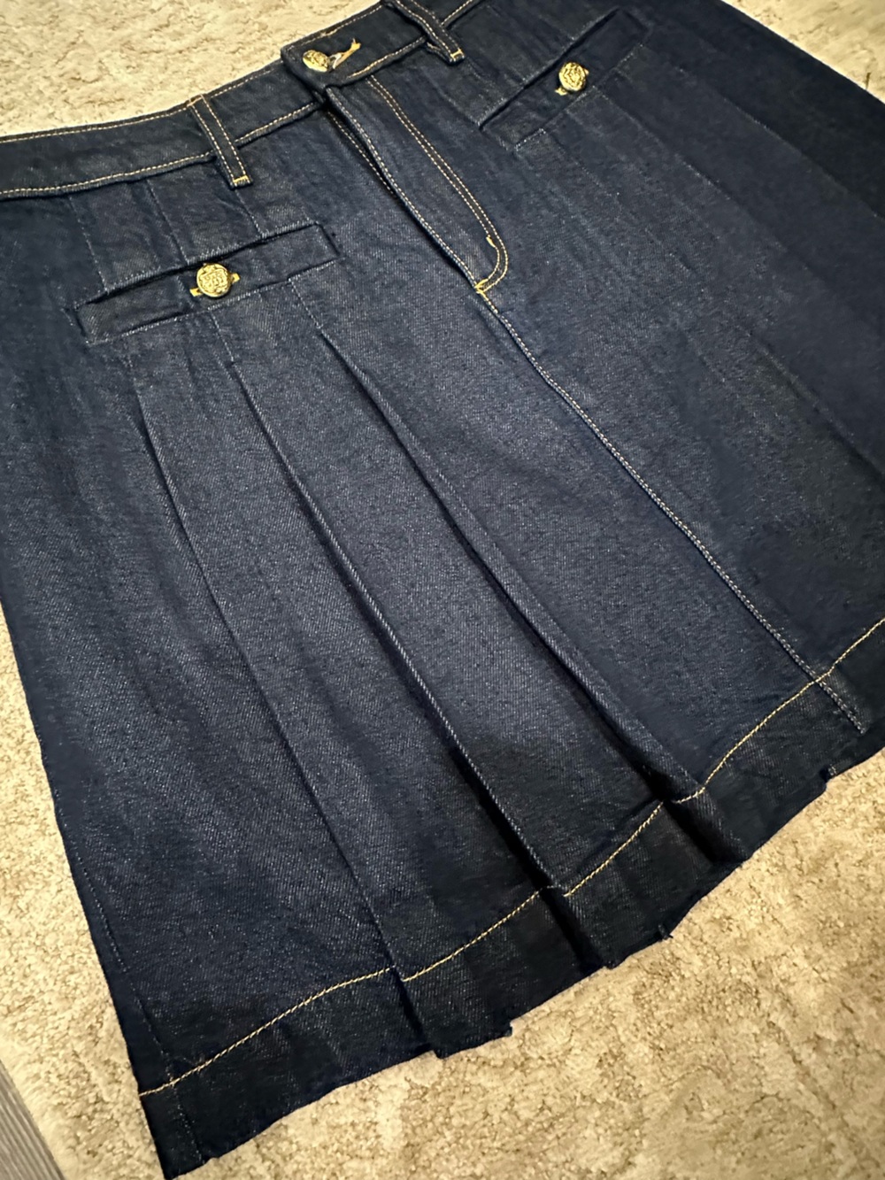 LOFT Dark Blue Denim Pleated Skirt, Size 6 - Picture 3 of 7